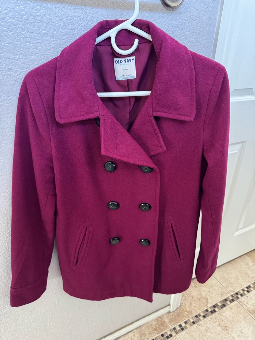 Old Navy Women's Deep Fuchsia Double-Breasted Peacoat